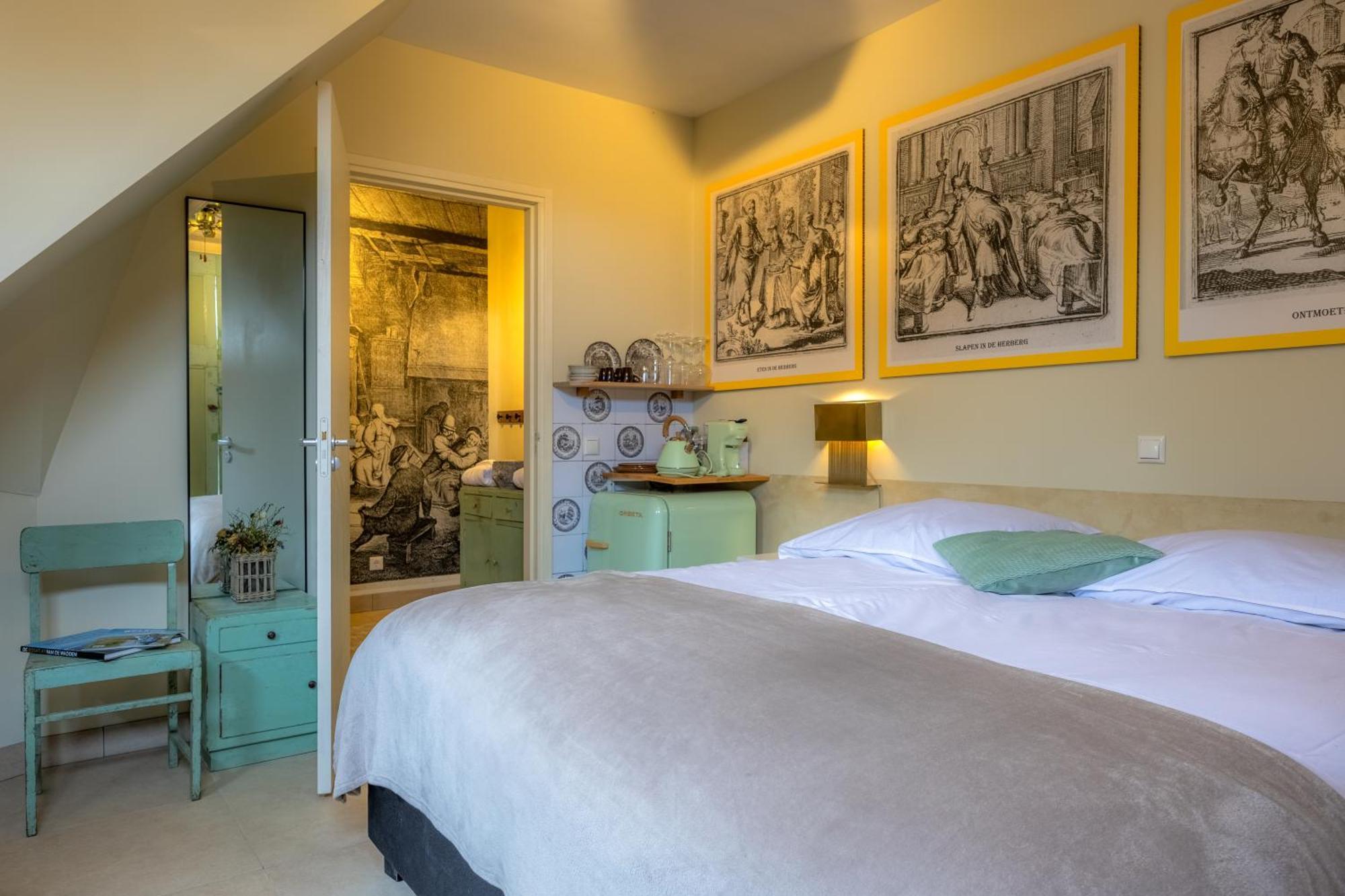 Unieke Bed En Breakfast Met Historisch Verhaal In Ferwert Ferwerd Exterior foto